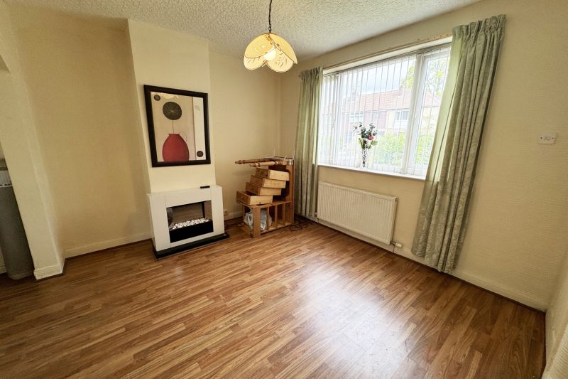 3 bed Semi-Detached House For Auction