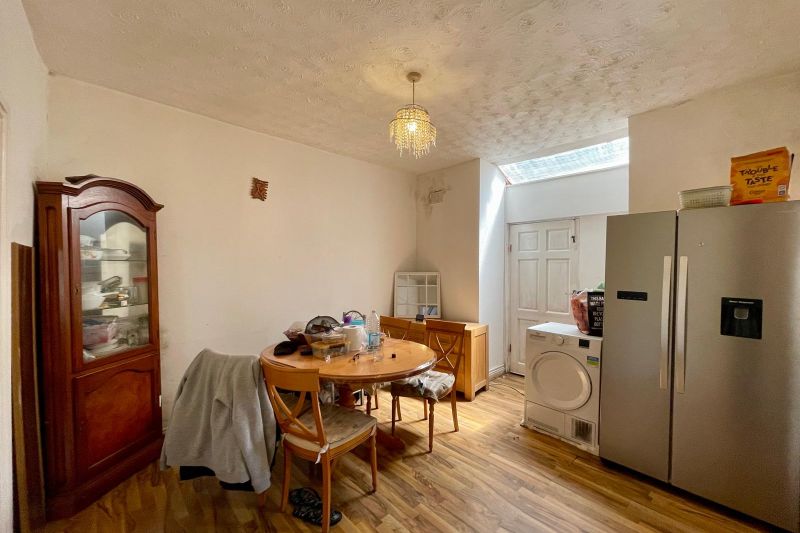 3 bed Terraced House For Auction