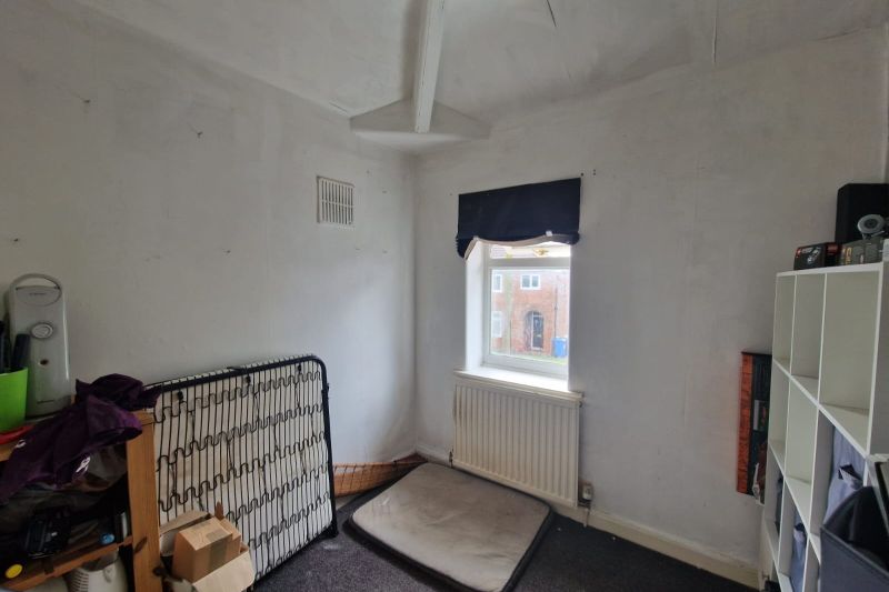 3 bed Semi-Detached House For Auction