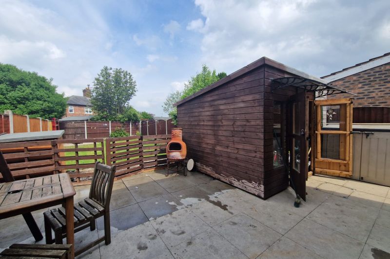 3 bed Semi-Detached House For Auction