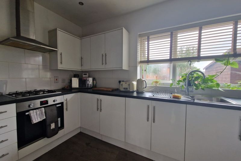 3 bed Semi-Detached House For Auction