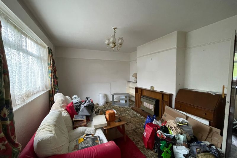 3 bed Semi-Detached House For Auction