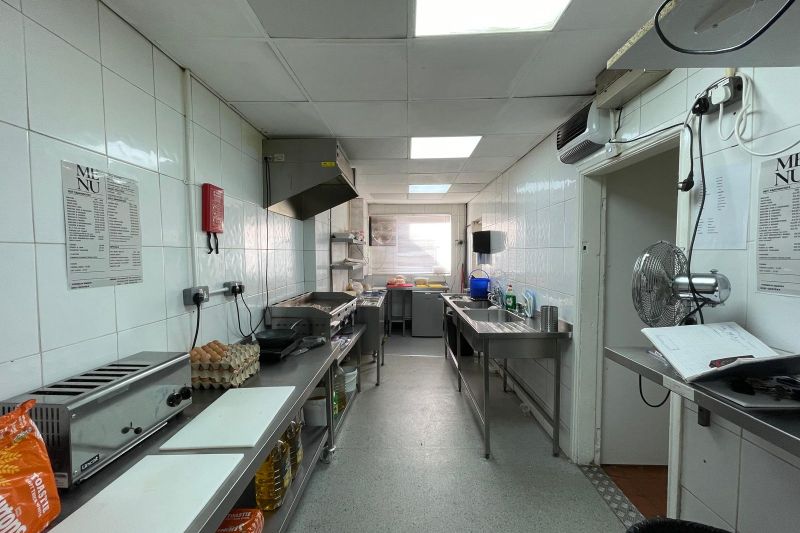 1 bed Mixed Use Commercial For Auction