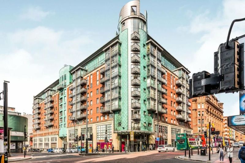 2 bed Apartment For Auction