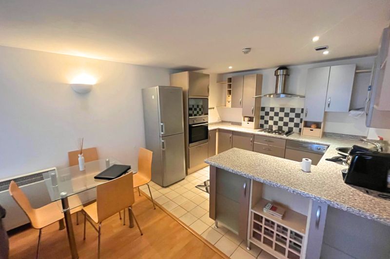 2 bed Apartment For Auction