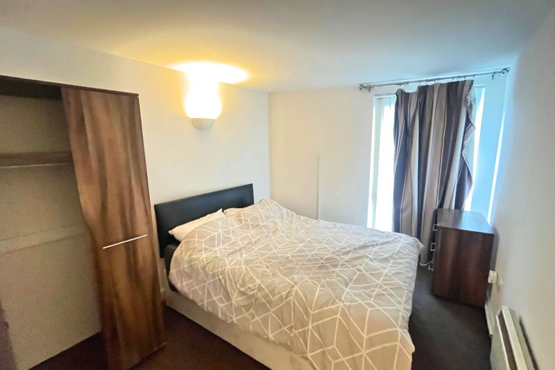 2 bed Apartment For Auction
