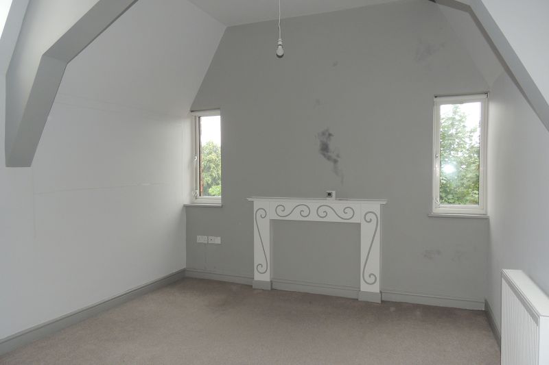 2 bed Penthouse Apartment For Auction