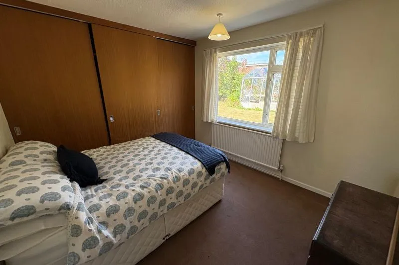 4 bed Detached Bungalow For Auction
