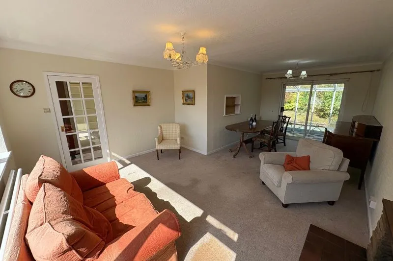 4 bed Detached Bungalow For Auction