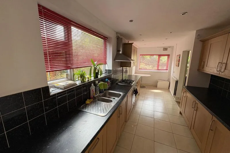 4 bed Semi-Detached House For Auction