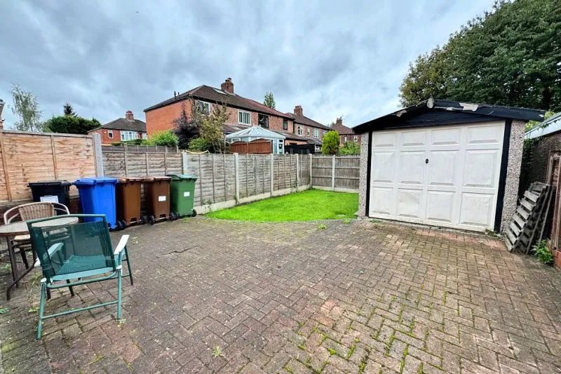 3 bed Semi-Detached House For Auction
