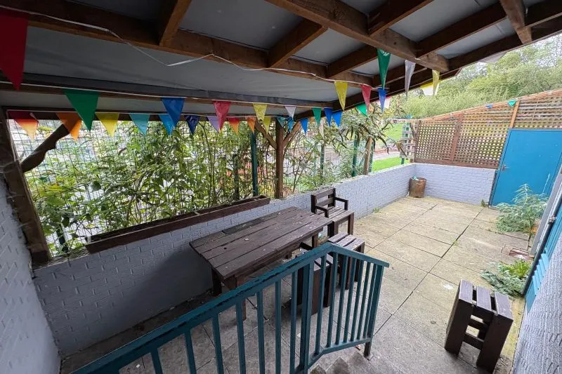 3 bed Mixed Use Commercial For Auction