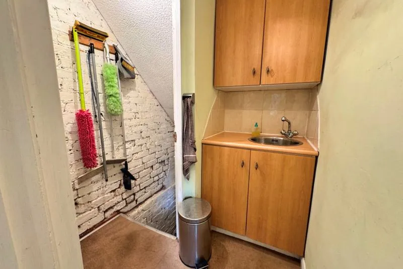 1 bed Mixed Use Commercial For Auction