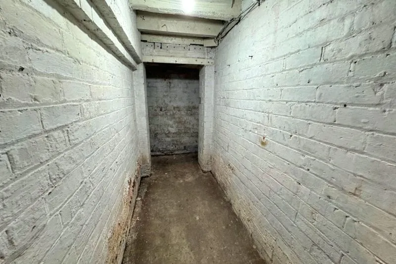 3 bed End Terrace House For Auction