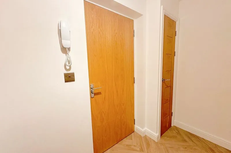 1 bed Apartment For Auction