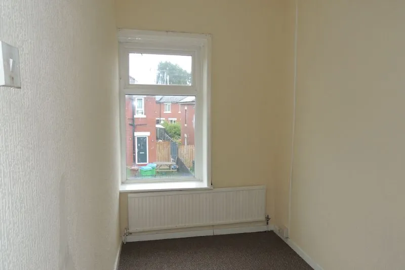 3 bed Terraced House For Auction