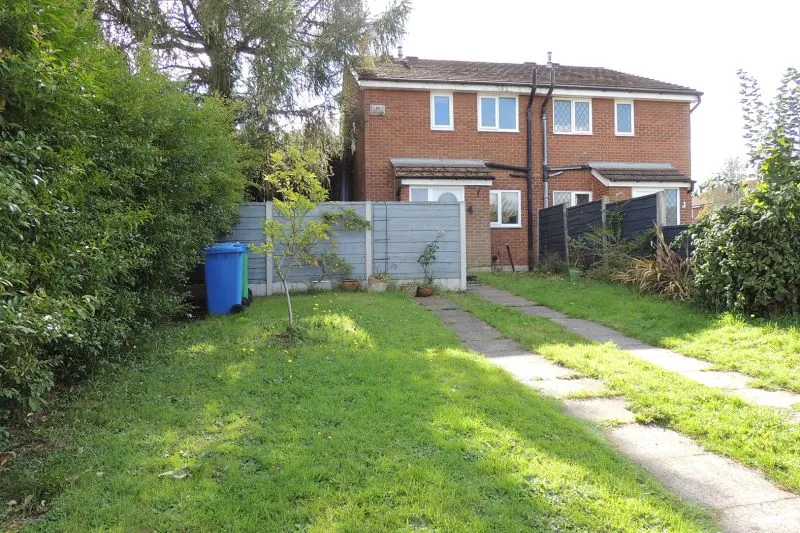 1 bed Terraced House For Auction