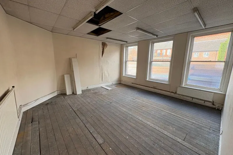 Office Commercial For Auction