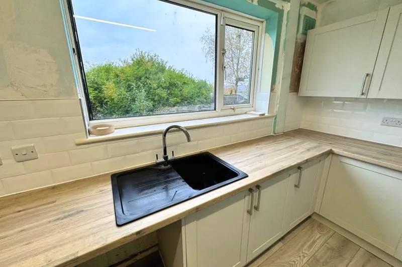 3 bed Terraced House For Auction