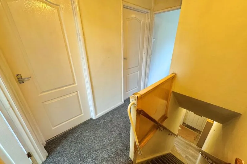 3 bed Terraced House For Auction