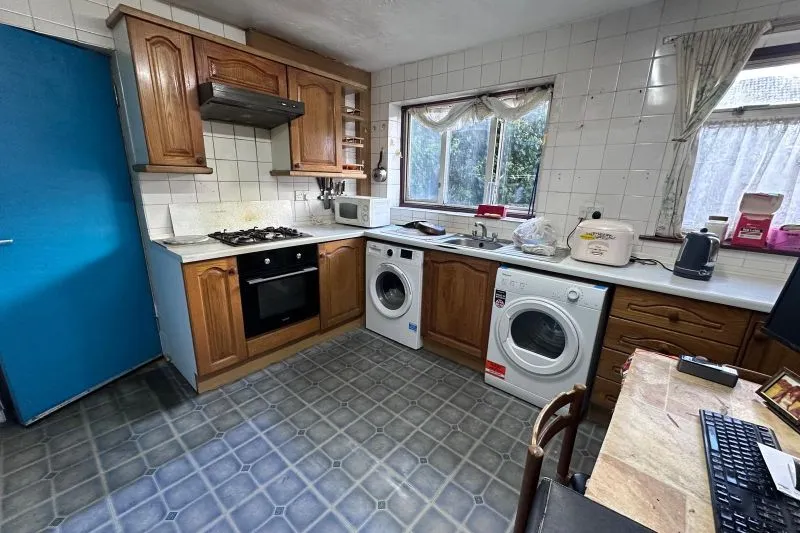 3 bed Semi-Detached House For Auction