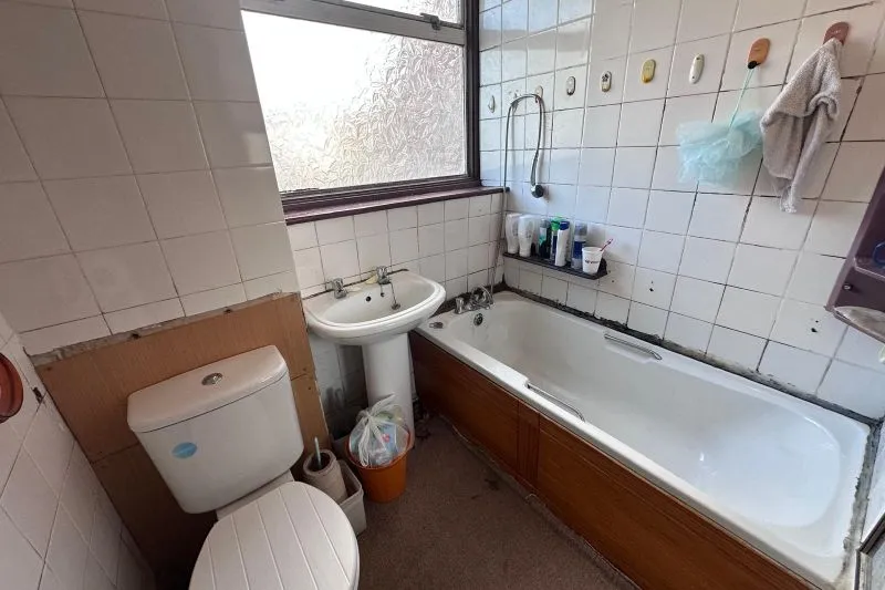 3 bed Semi-Detached House For Auction
