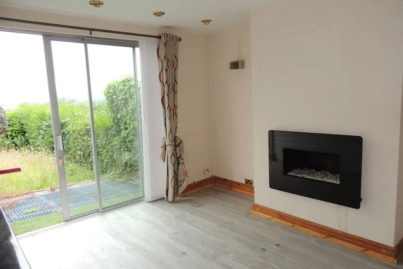 3 bed Semi-Detached House For Auction