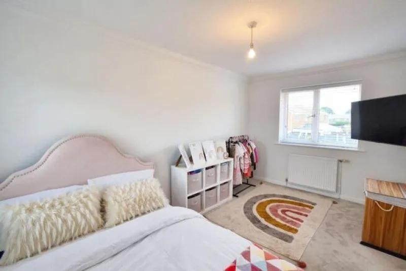 3 bed Semi-Detached House For Auction