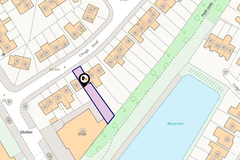 2 bed Terraced House For Auction