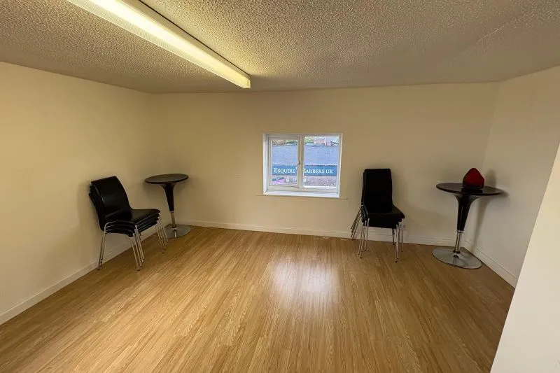 Apartment For Auction