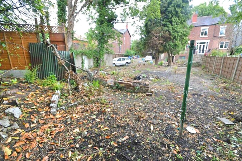 3 bed Semi-Detached House For Auction