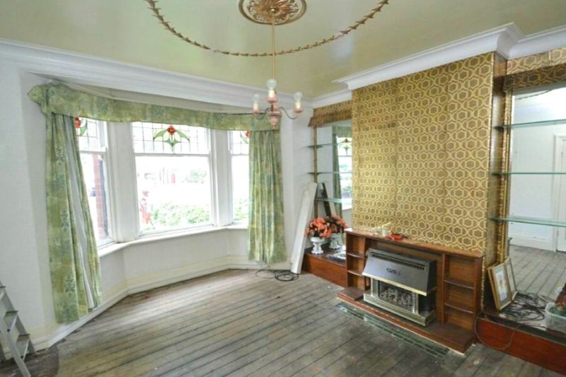 3 bed Semi-Detached House For Auction