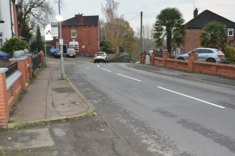 3 bed Detached House For Auction