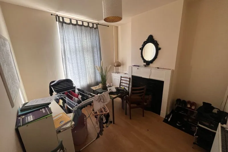 2 bed Terraced House For Auction