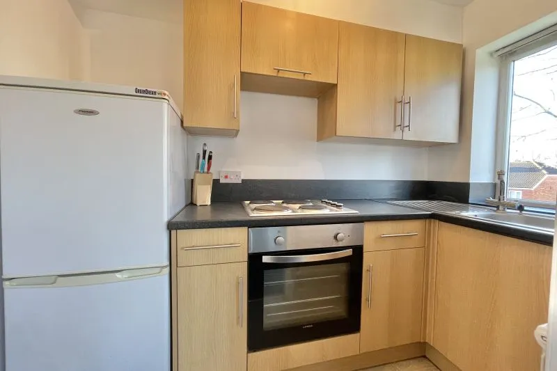 1 bed Apartment For Auction