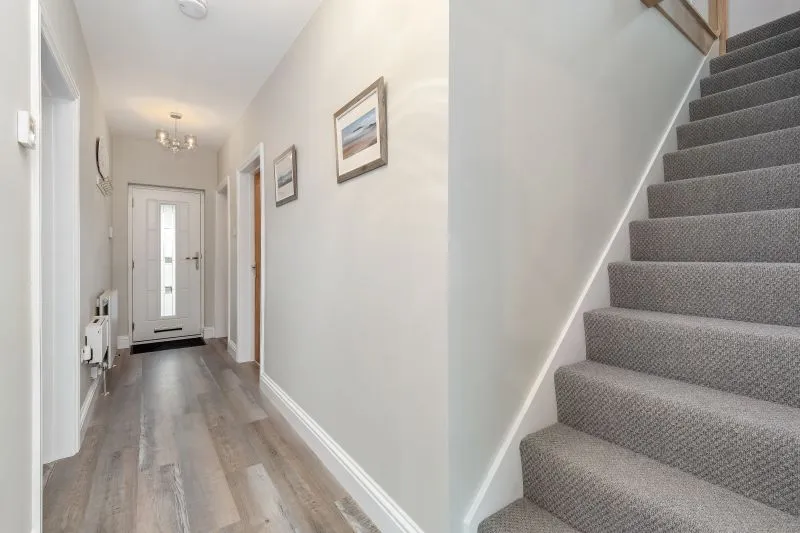 4 bed Detached House For Auction