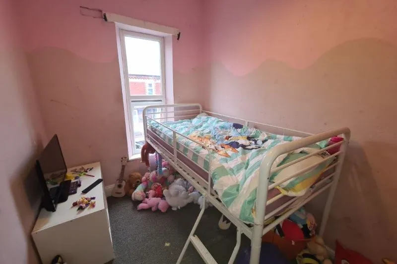 3 bed Terraced House For Auction