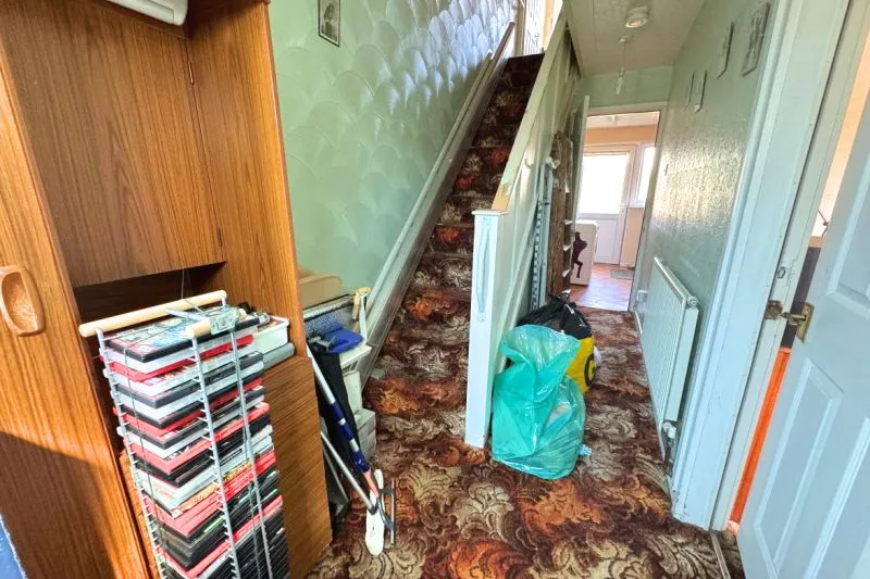 2 bed End Terrace House For Auction