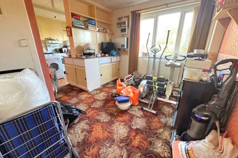 2 bed End Terrace House For Auction