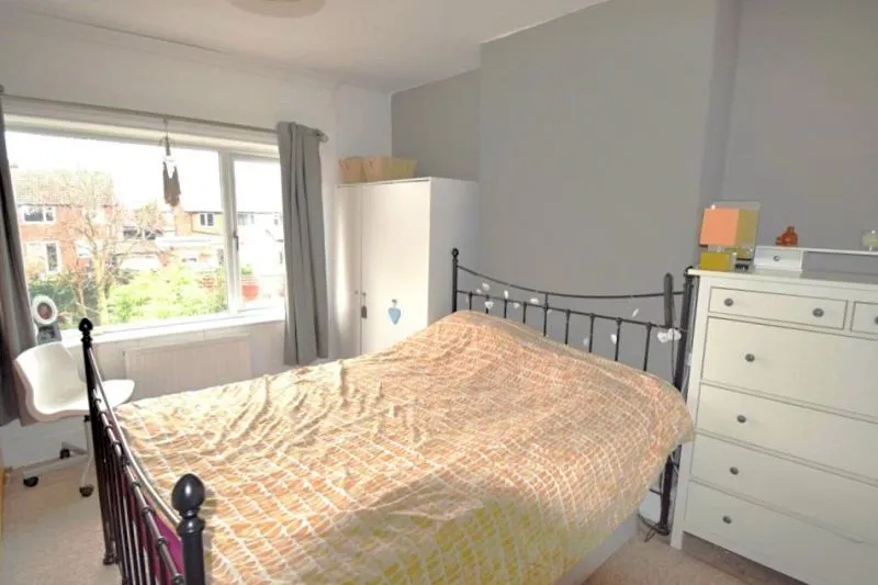3 bed Semi-Detached House For Auction