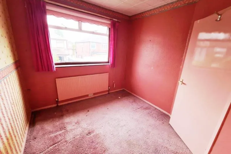 3 bed Semi-Detached House For Auction