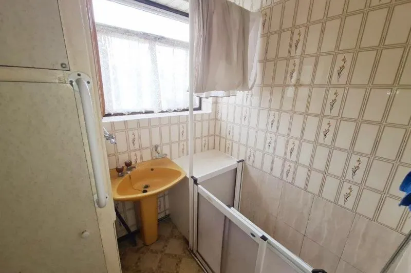 3 bed Semi-Detached House For Auction