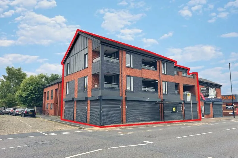 11 bed Block of Flats For Auction