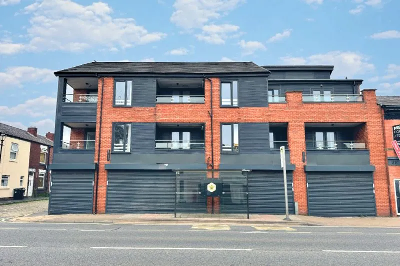 11 bed Block of Flats For Auction