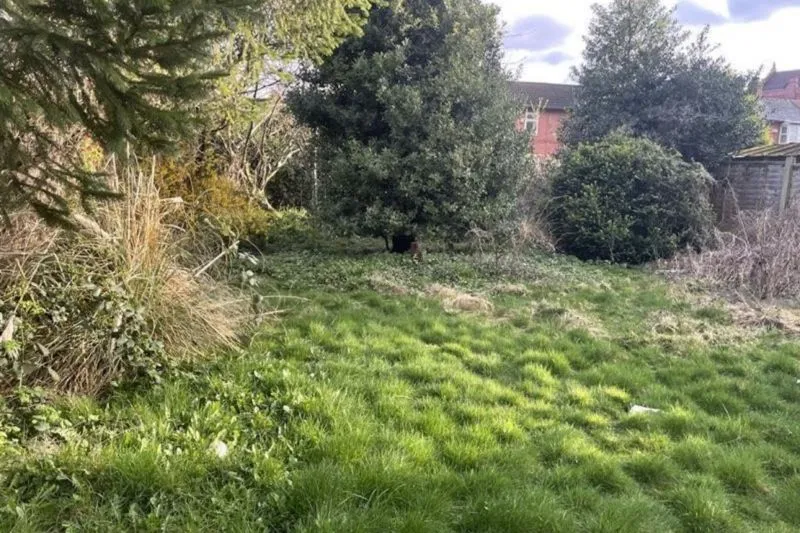 Building Plot Land For Auction