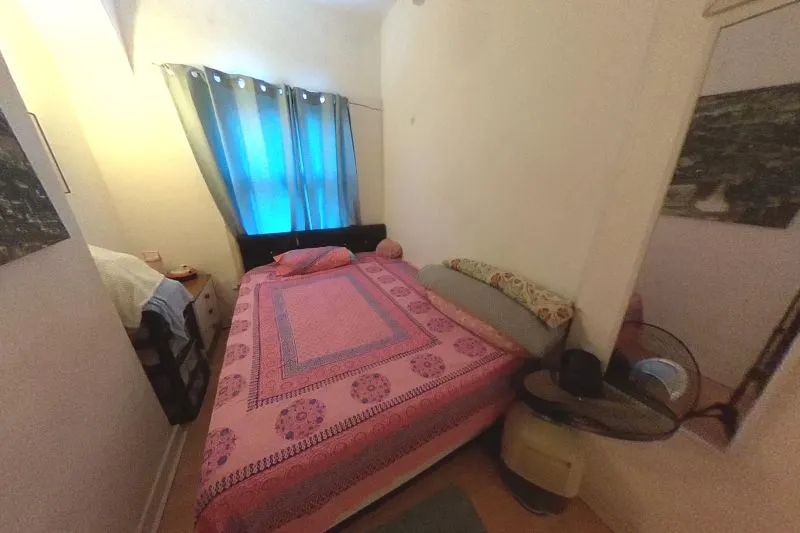 3 bed Terraced House For Auction