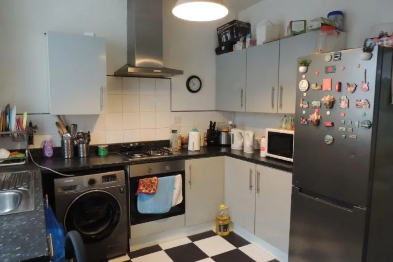 3 bed Terraced House For Auction