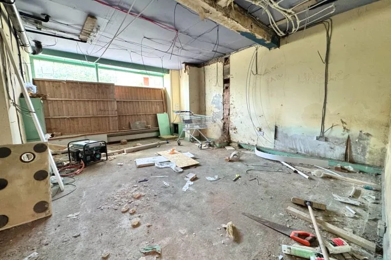 Mixed Use Commercial For Auction