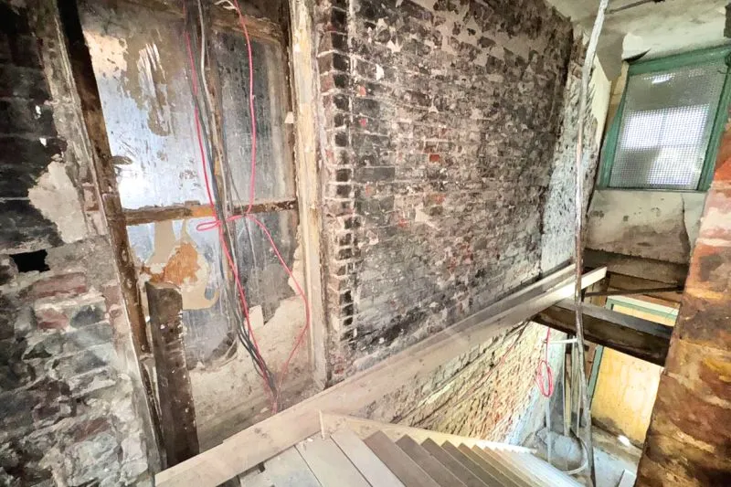 Mixed Use Commercial For Auction