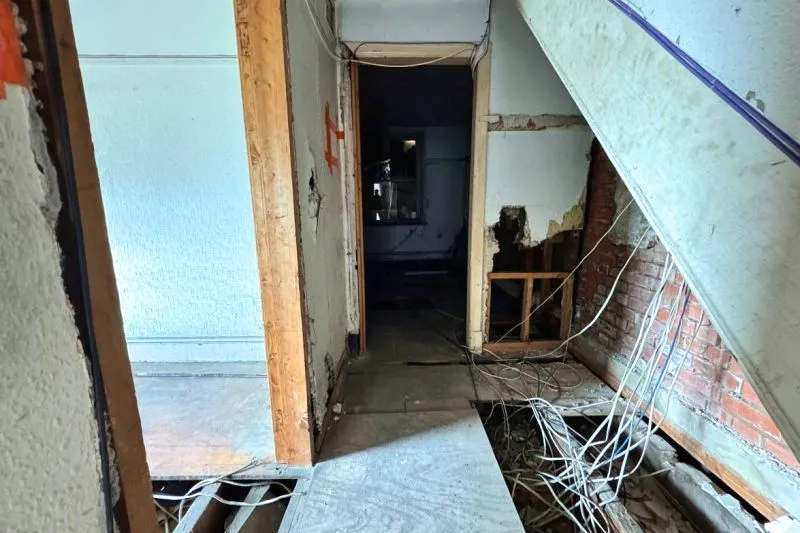 15 bed Mixed Use Commercial For Auction